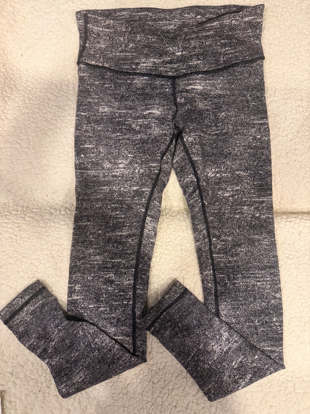 Lululemon Heathered Gray Athletic Leggings